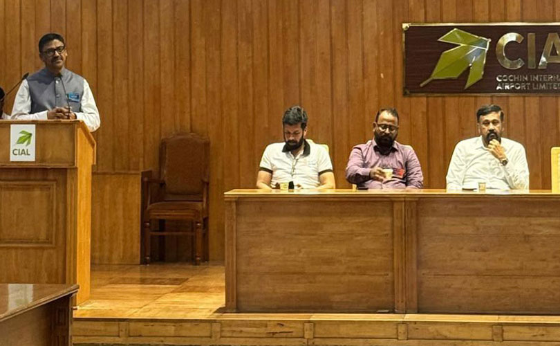 സിയാല്‍ ജീവനക്കാര്‍ക്കായി റോട്ടറി കൊച്ചിന്‍ ഹെറിറ്റേജ് ജീവന്‍രക്ഷാ പരിശീലന പരിപാടി സംഘടിപ്പിച്ചു.